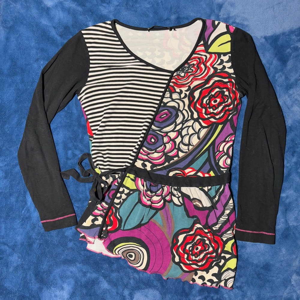 Asymmetrical Graphic Long Sleeve